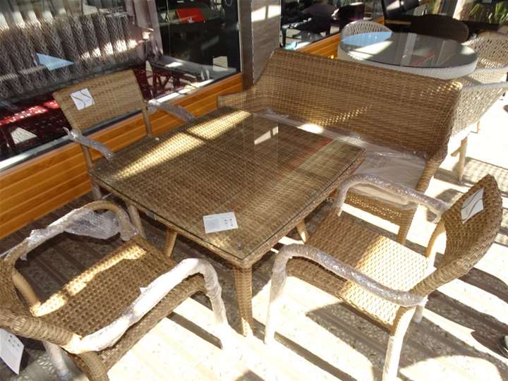 BALKON, TERAS, BAHÇE MOBİLYA ve MASA SANDALYE TAKIMLARI
